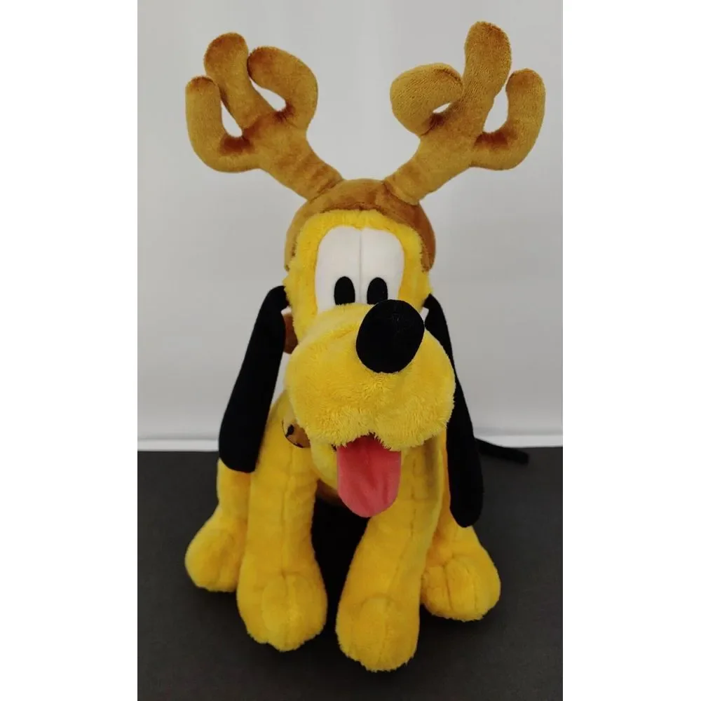 Disney Store Exclusive Pluto Reindeer 15